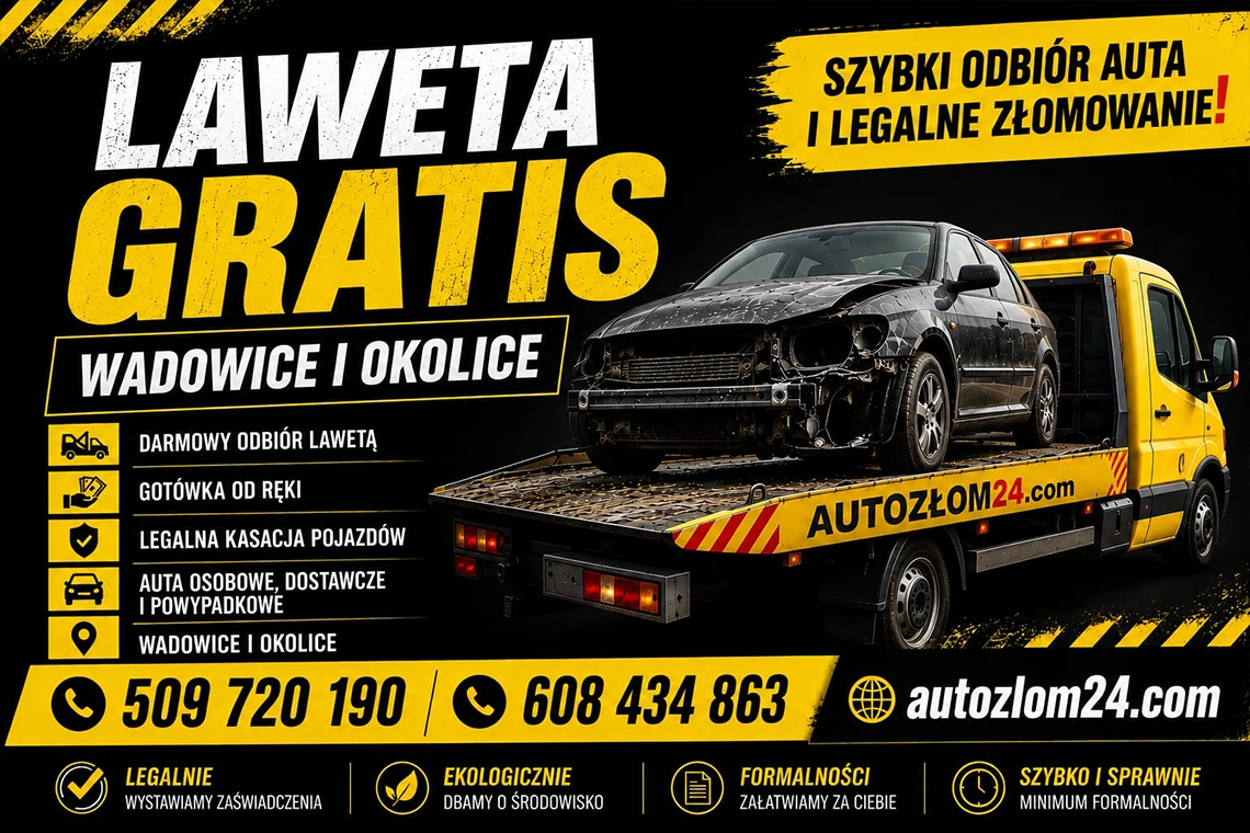 Transport niesprawnego samochodu lawetą w Wadowicach